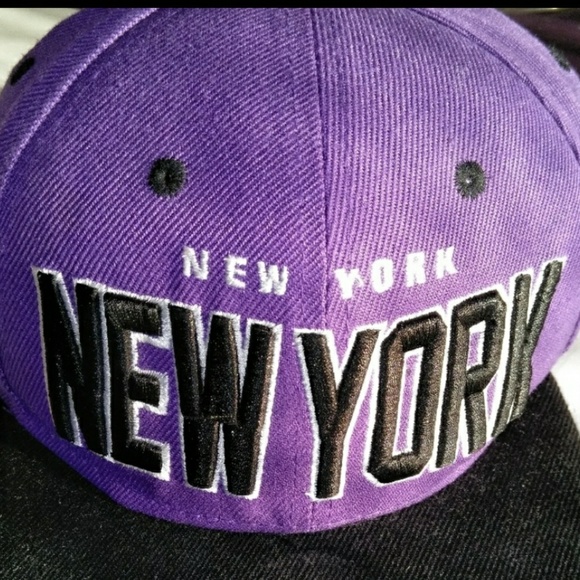 T&T Flat Billed New York Spellout Cap - Picture 8 of 8